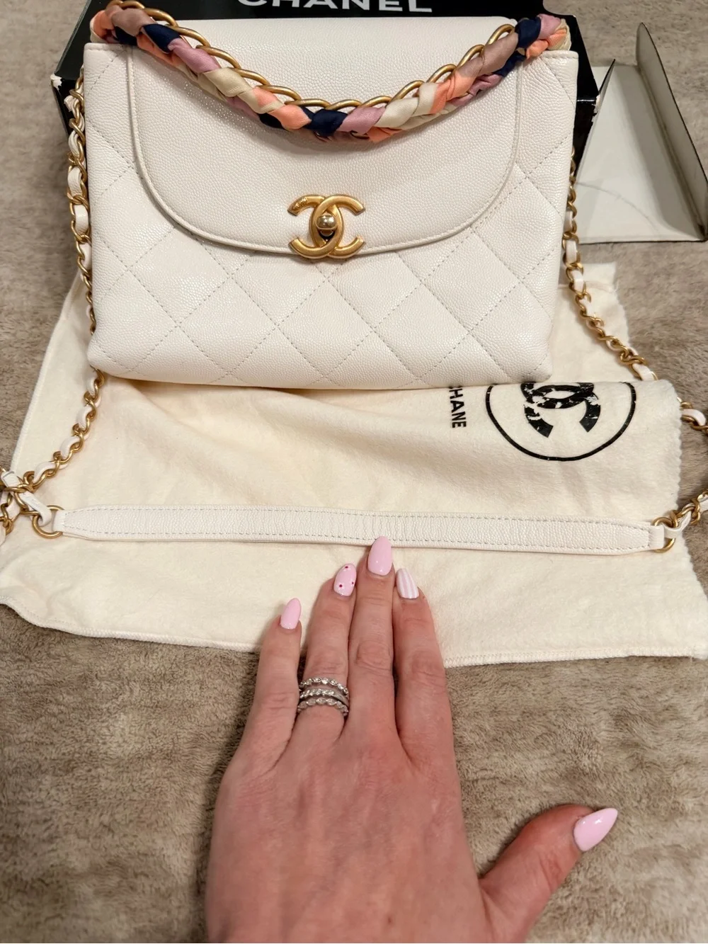 CHANEL White Quilted Leather Shoulder Bag with Multicolor Braided Handle